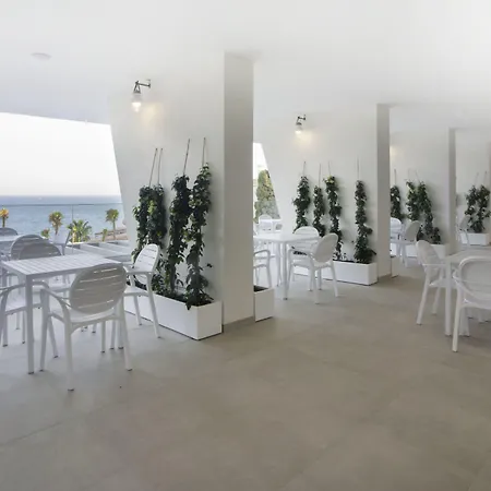 Spirit Hotel Benalmadena Beach-3